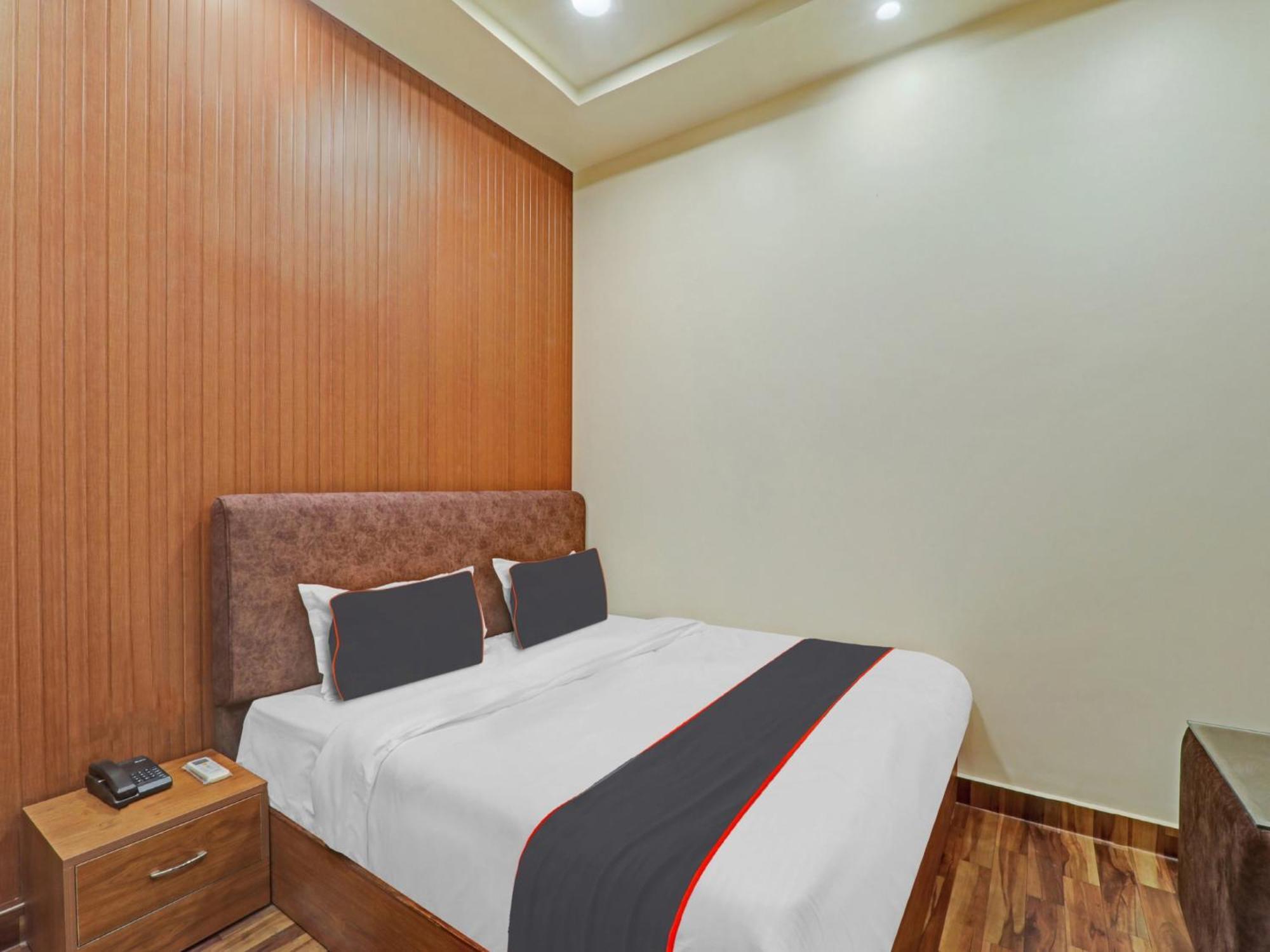 Hotel O The Ashiyana Inn Lucknow Buitenkant foto