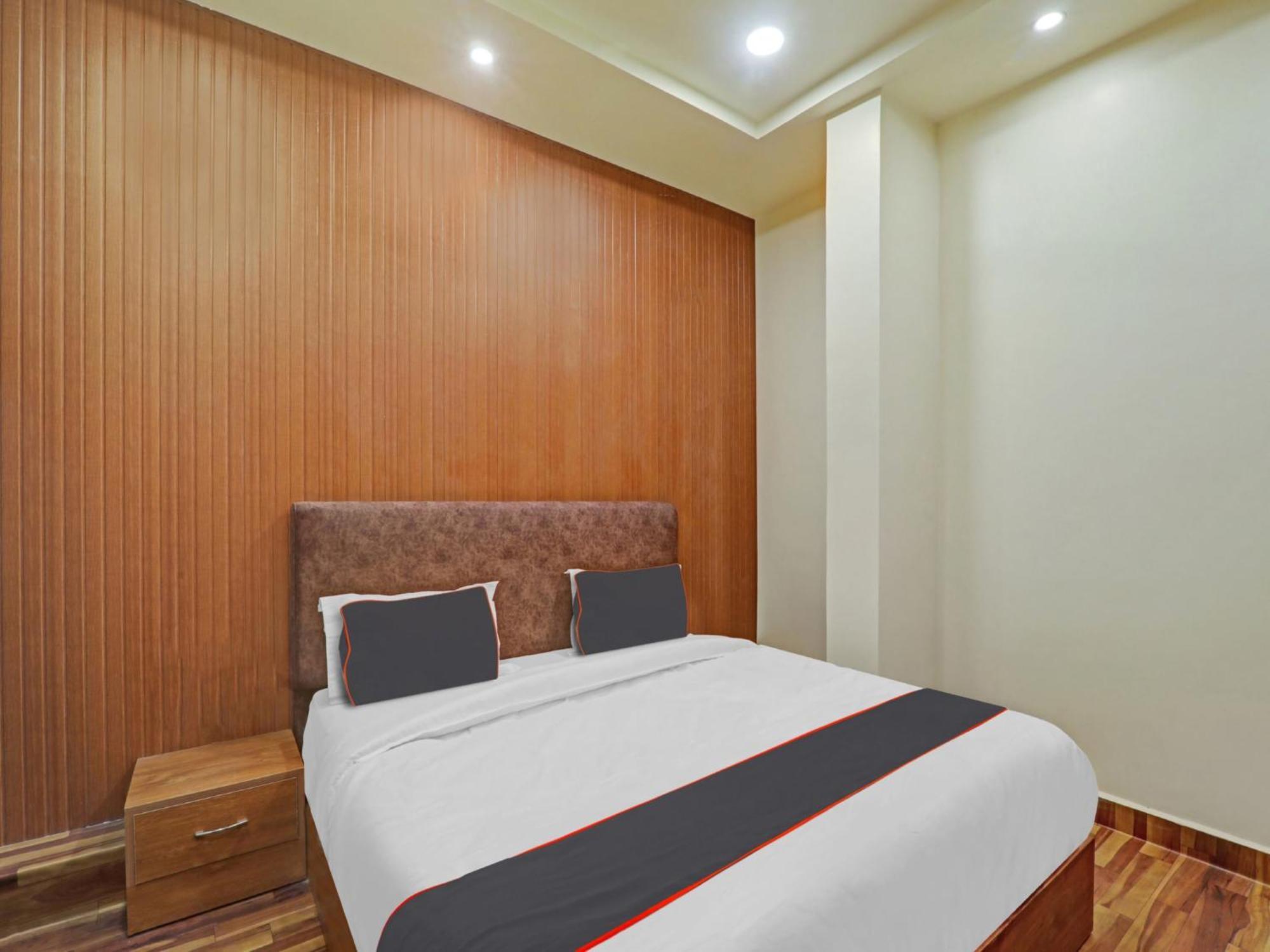 Hotel O The Ashiyana Inn Lucknow Buitenkant foto